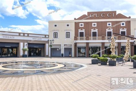 gucci outlet palermo catania.